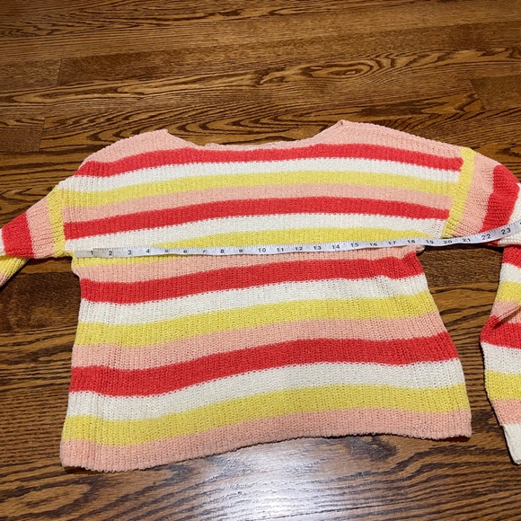 Cupcakes and Cashmere lex sweater from Revolve - Picture 7 of 8